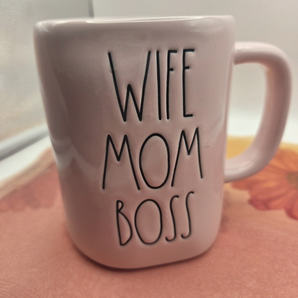 Rae  Dunn WIFE MOM BOSS  Pink Mug - Picture 2 of 10